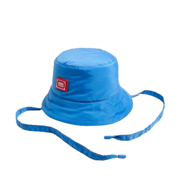 BUCKET HAT WITH ROPE